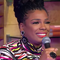 Portrait of Syleena Johnson