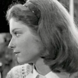 Portrait of Lisa Pelikan