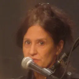 Portrait of Heidi Boghosian