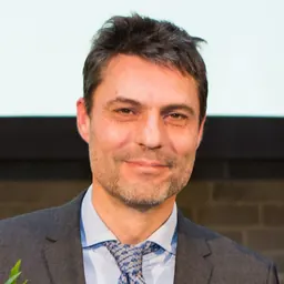 Portrait of Carsten De Dreu