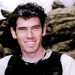 Portrait of Eldad Regev