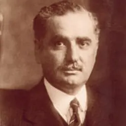 Portrait of Enrique Santamarina
