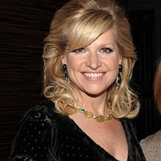 Portrait of Mindy Grossman