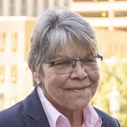 Portrait of Nancy Guenst