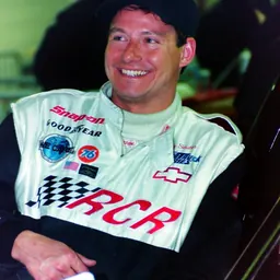 Portrait of Jay Sauter