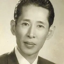 Portrait of Sun Ma Sze Tsang