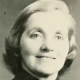 Portrait of Iris Holland