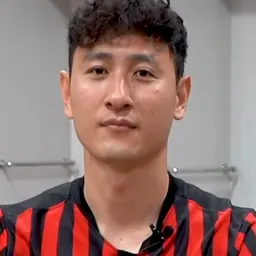 Portrait of Ji Dong-won
