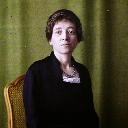 Portrait of Georgette Agutte