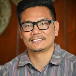 Portrait of Tashi Lakpa Sherpa