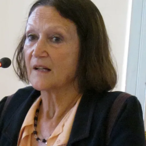 Portrait of Julia Baird
