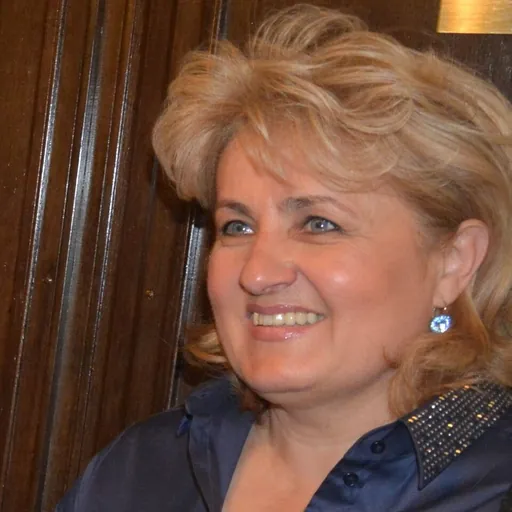 Portrait of Diána Igaly