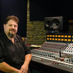 Portrait of Steve Chadie