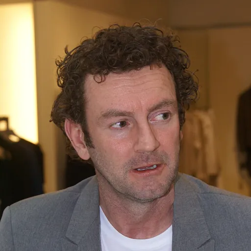 Portrait of Ray Kluun