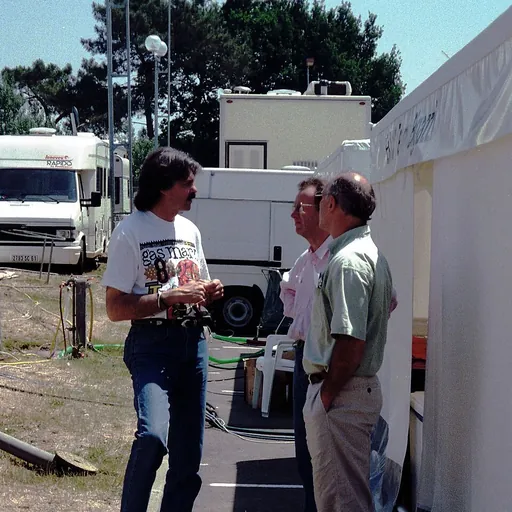 Portrait of Gordon Murray