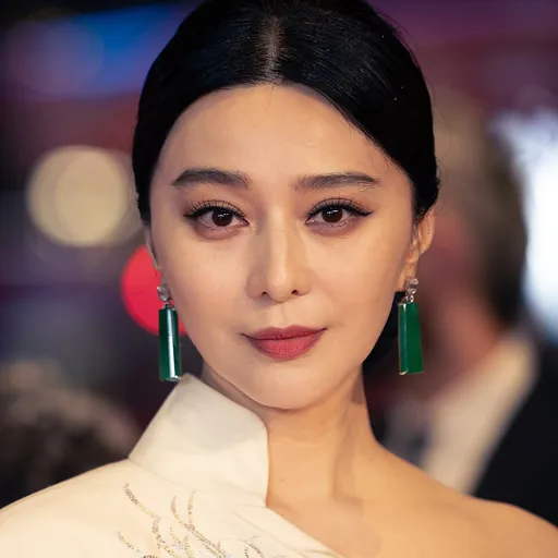 Portrait of Fan Bingbing