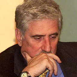 Portrait of Giorgos Kolokithas