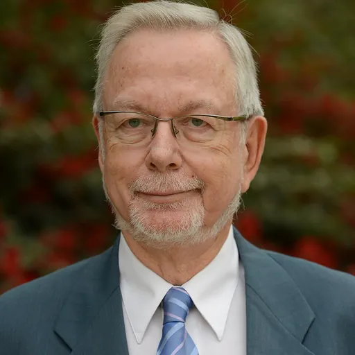 Portrait of Amnon Aharony