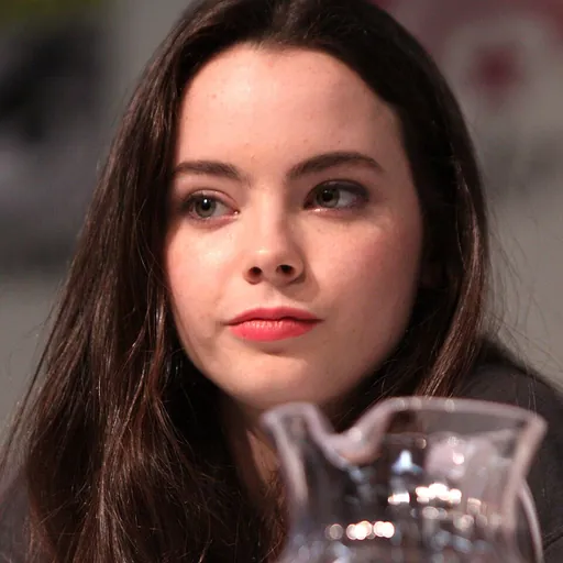 Portrait of Freya Tingley