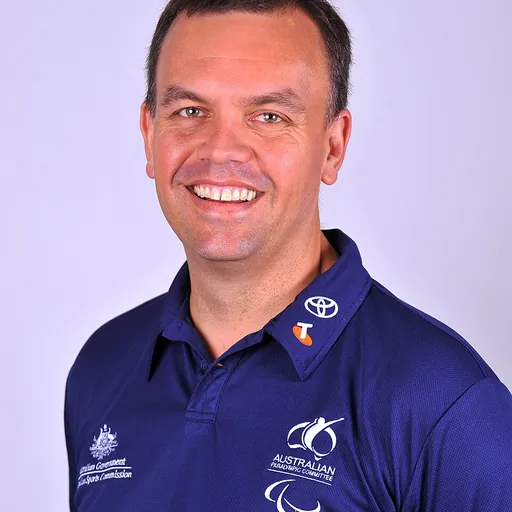 Portrait of Jason Hellwig