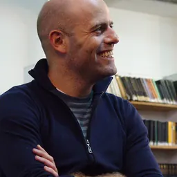 Portrait of Yariv Mozer