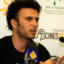 Portrait of Lotfi Abdelli