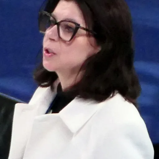 Portrait of Tracey Wainman