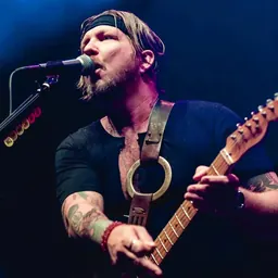 Portrait of Devon Allman