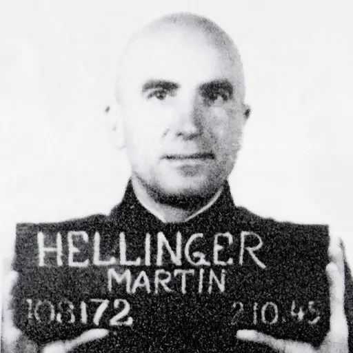 Portrait of Martin Hellinger