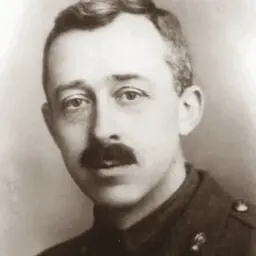 Portrait of Kenneth Edgeworth