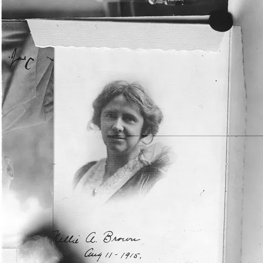 Portrait of Nellie Adalesa Brown