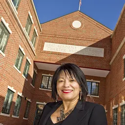 Portrait of Gloria Bonilla Santiago
