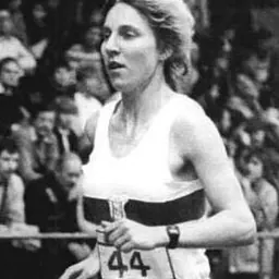 Portrait of Ines Bibernell