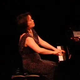 Portrait of Angelin Chang