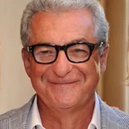 Portrait of Adam Tihany
