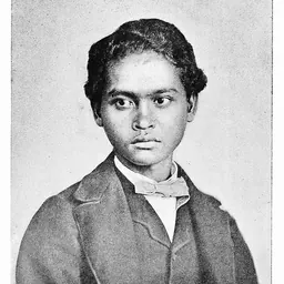 Portrait of Ali Wallace