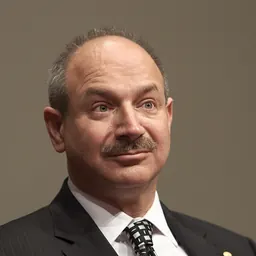 Portrait of Bruce Beutler