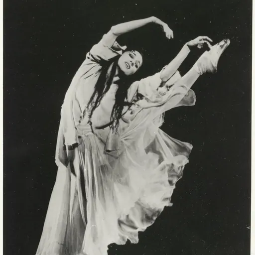 Portrait of Janine Charrat