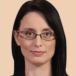 Portrait of Einav Kabla