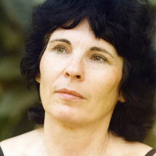 Portrait of Zahara Rubin