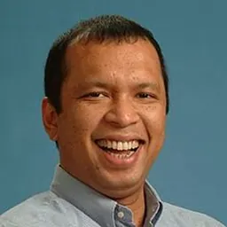 Portrait of Handry Satriago