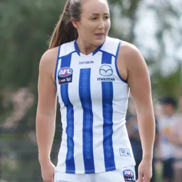 Portrait of Nicole Bresnehan