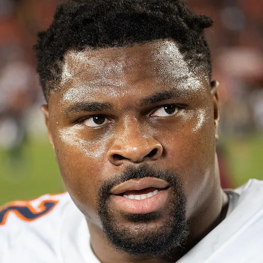 Portrait of Khalil Mack