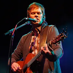 Portrait of Jason Gray