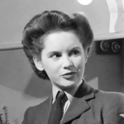 Portrait of Muriel Pavlow