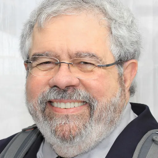 Portrait of David Cay Johnston