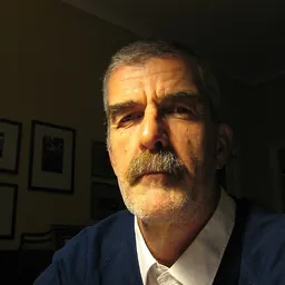 Portrait of Ben Maclennan