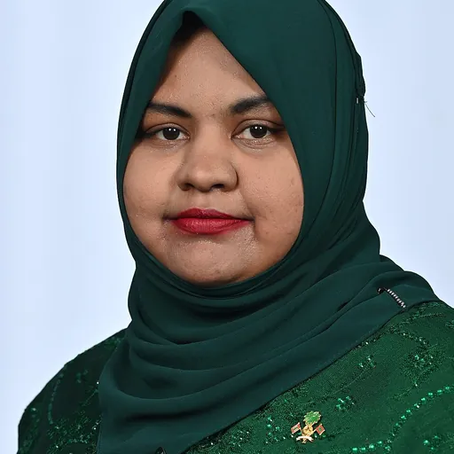 Portrait of Fathima Shamnaz Ali Saleem