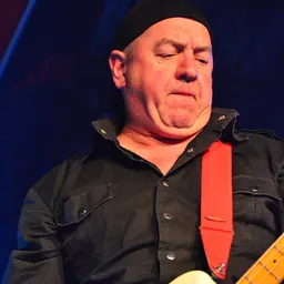 Portrait of Steve Dawson