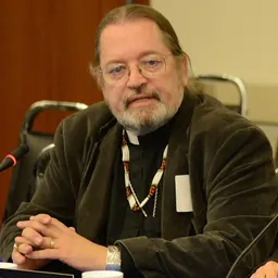 Portrait of Mark MacDonald